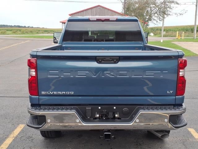 2026 Chevrolet Silverado 2500 HD Crew Cab Standard Box 4-Wheel Drive LT