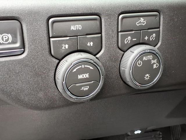 2026 Chevrolet Silverado 1500 Crew Cab Short Box 4-Wheel Drive LT 2FL