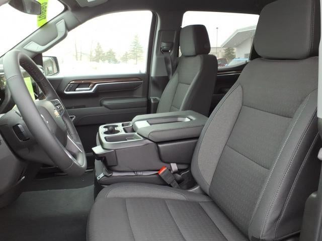 2026 Chevrolet Silverado 1500 Crew Cab Short Box 4-Wheel Drive LT 2FL