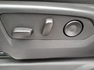 2026 Chevrolet Silverado 1500 Crew Cab Short Box 4-Wheel Drive LT 2FL