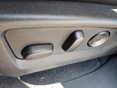 2026 Chevrolet Colorado Crew Cab Short Box 4-Wheel Drive Work Truck