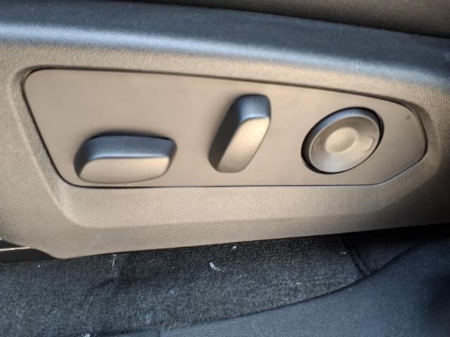 2026 Chevrolet Colorado Crew Cab Short Box 4-Wheel Drive LT
