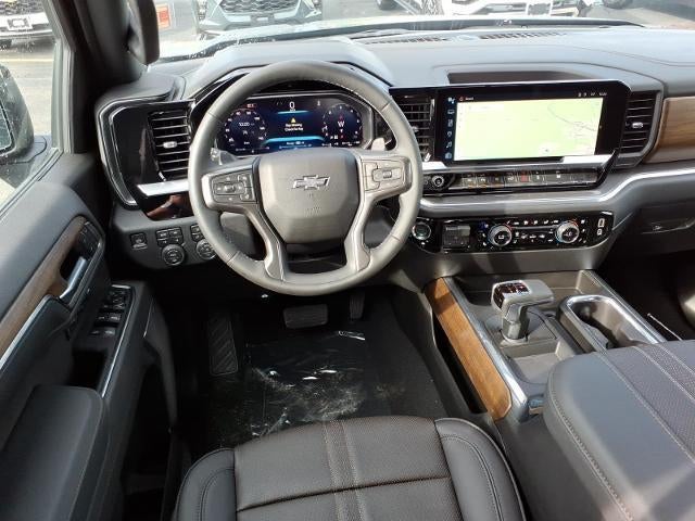 2026 Chevrolet Silverado 1500 Crew Cab Short Box 4-Wheel Drive High Country