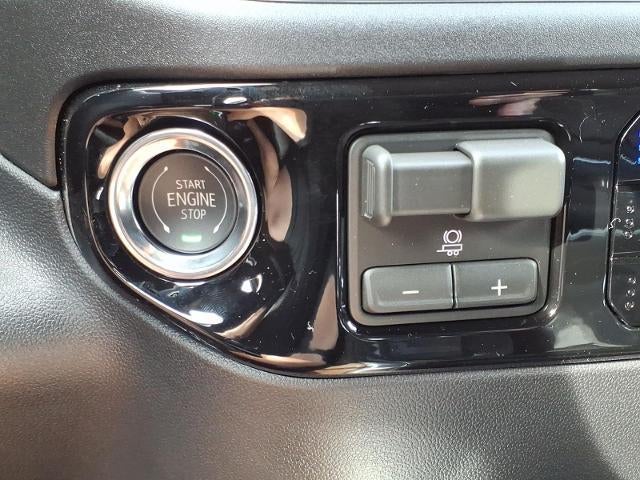 2026 Chevrolet Silverado 1500 Crew Cab Short Box 4-Wheel Drive High Country