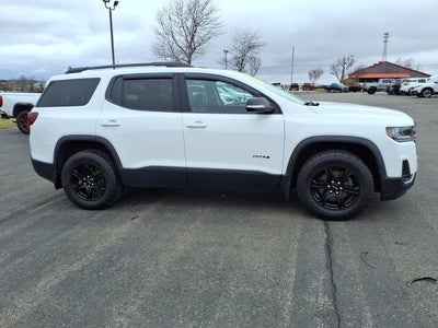 2023 GMC Acadia AT4