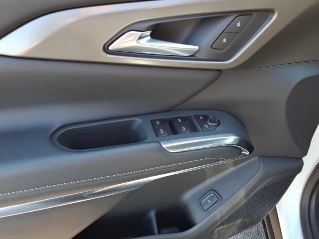 2026 Chevrolet Traverse LT w/2LT