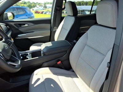 2027 Chevrolet Traverse LT w/2LT