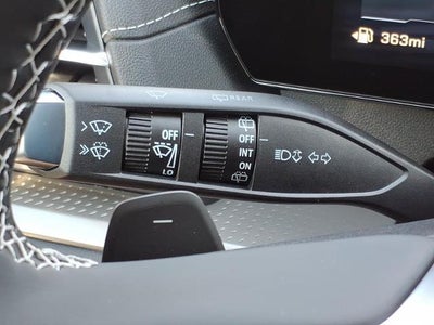 2027 Chevrolet Traverse LT w/2LT