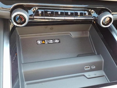 2026 Chevrolet Tahoe 4WD RST