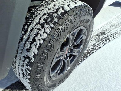 2025 GMC Canyon Elevation