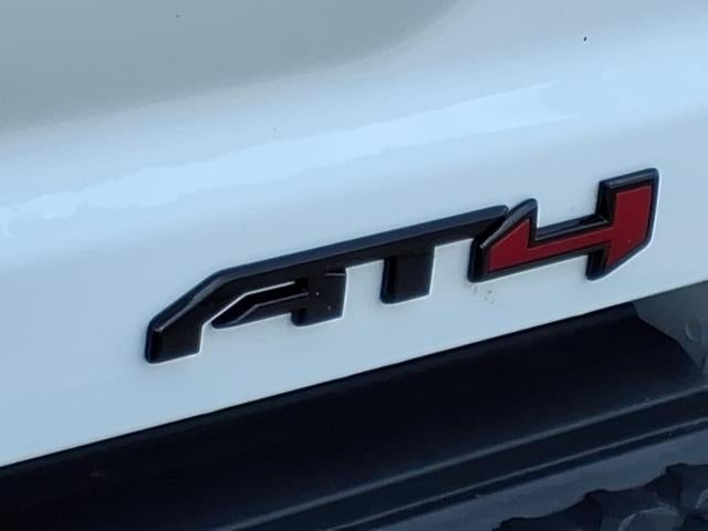 2024 GMC Canyon AT4
