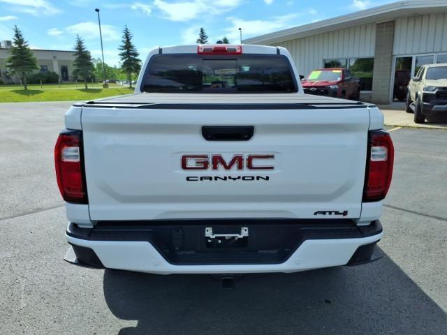 2024 GMC Canyon AT4