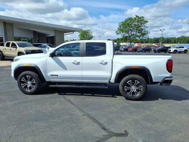 2024 GMC Canyon AT4