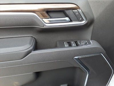 2026 Chevrolet Silverado 1500 Crew Cab Short Box 4-Wheel Drive LT 1LT