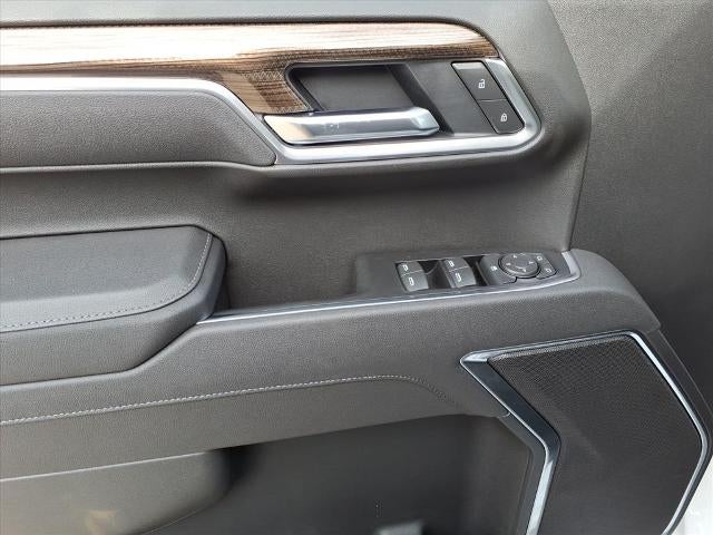 2026 Chevrolet Silverado 1500 Crew Cab Short Box 4-Wheel Drive LT 1LT