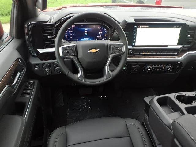 2026 Chevrolet Silverado 1500 Crew Cab Short Box 4-Wheel Drive LT 1LT