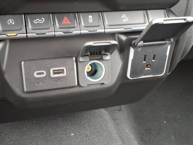 2026 Chevrolet Silverado 1500 Crew Cab Standard Box 4-Wheel Drive Custom Trail Boss