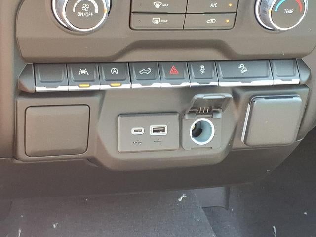 2026 Chevrolet Silverado 1500 Crew Cab Short Box 4-Wheel Drive Custom Trail Boss