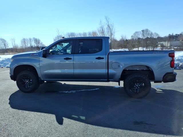 2026 Chevrolet Silverado 1500 Crew Cab Short Box 4-Wheel Drive Custom Trail Boss