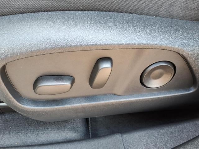 2027 Chevrolet Equinox AWD LT