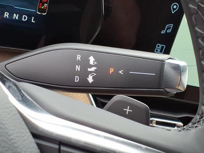 2027 Chevrolet Equinox AWD ACTIV
