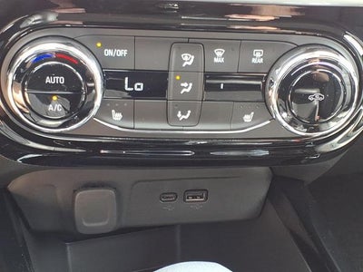 2026 Chevrolet Trax FWD 4dr LT